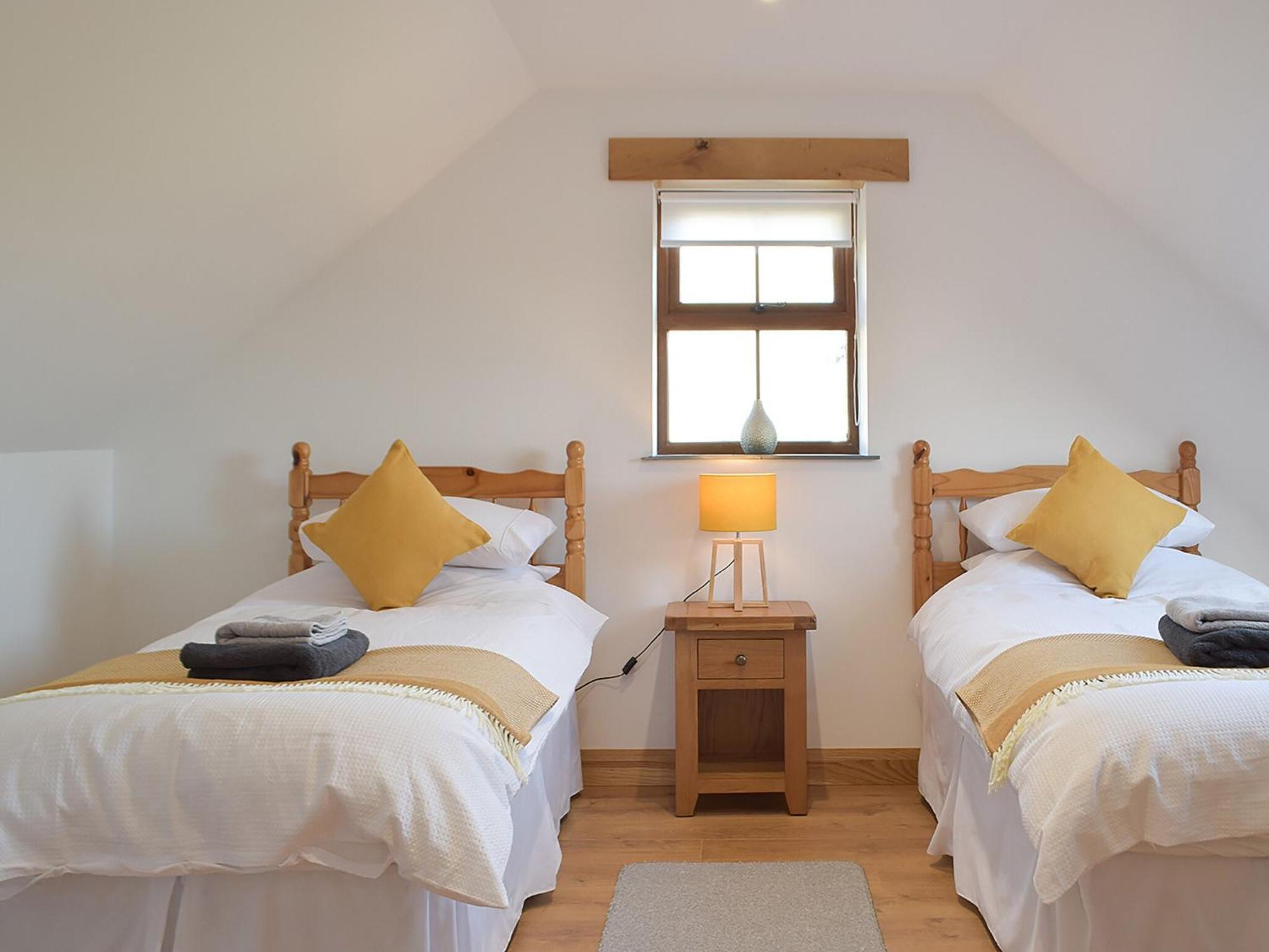 Y Beudy Bach Villa Pont-y-Berem Luaran gambar