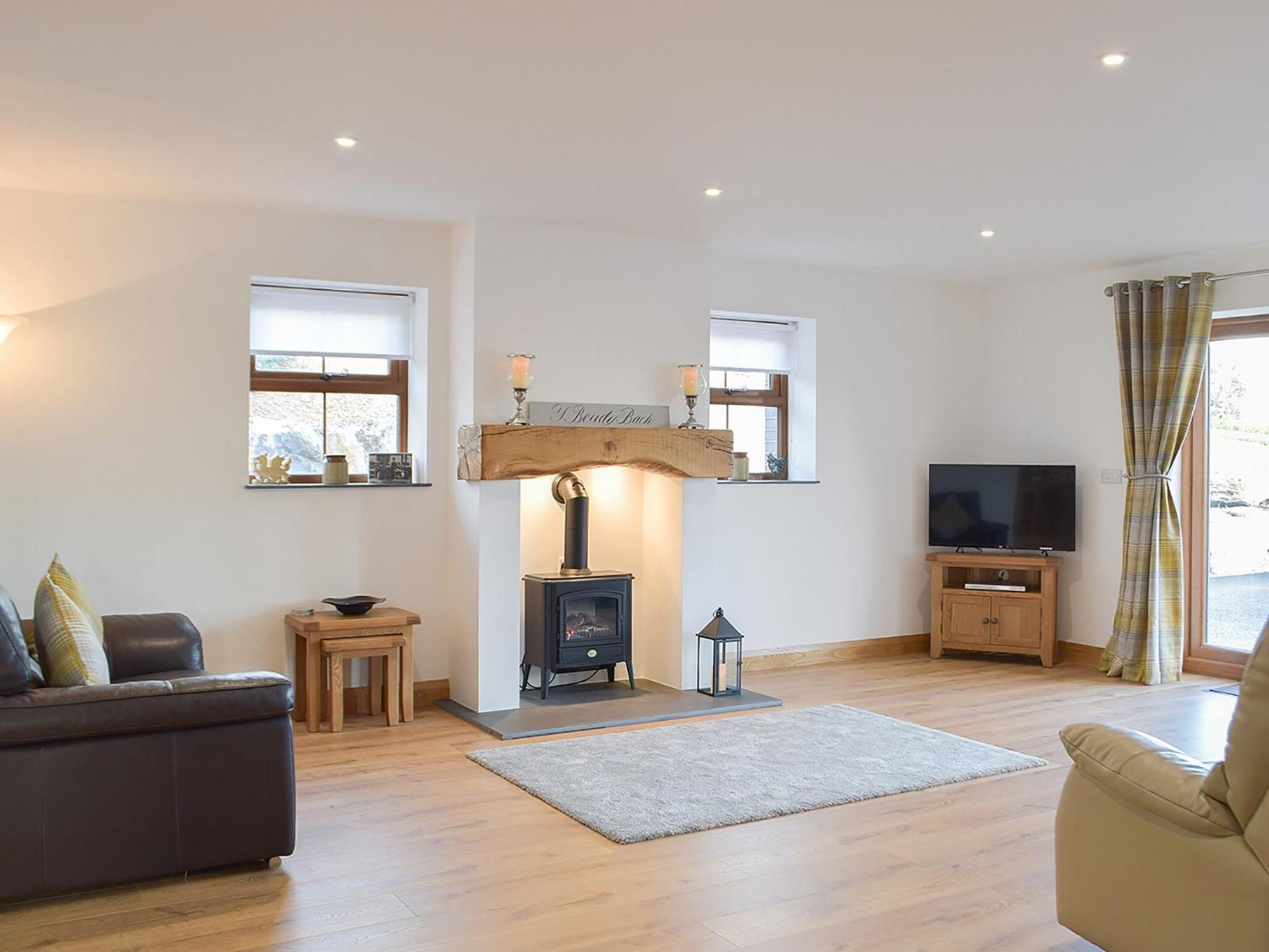 Y Beudy Bach Villa Pont-y-Berem Luaran gambar